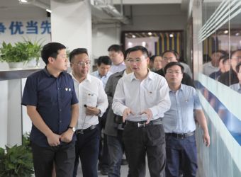 圖片正在加載