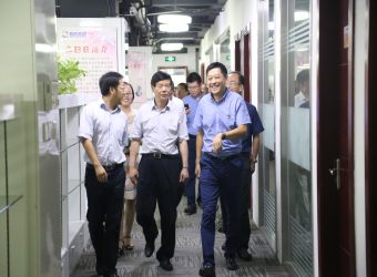 圖片正在加載